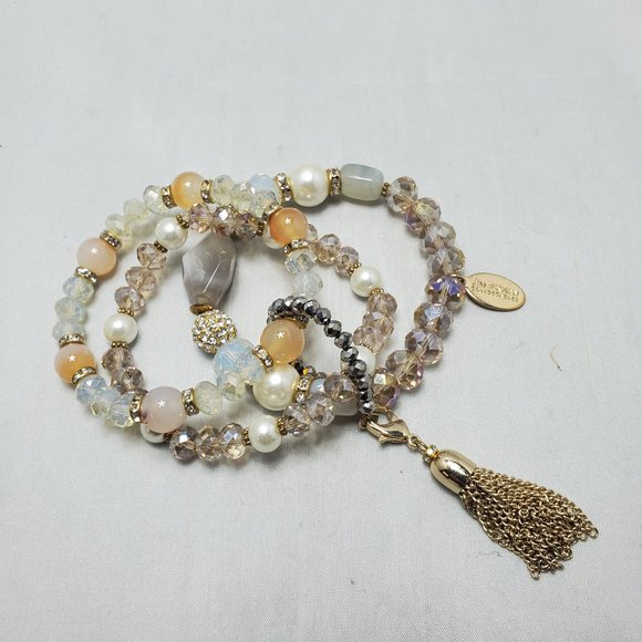 ALI KHAN glass beaded bracelet with rhinestone & pearl with tassel and gift box - Picture 3 of 7
